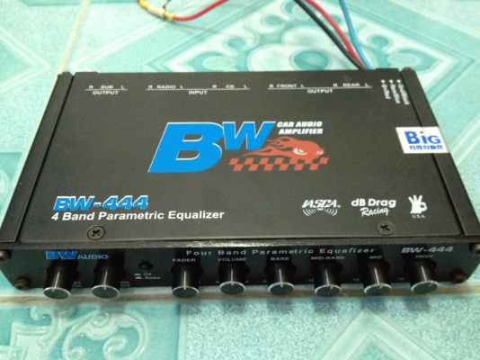 ปรีแอมป์มือสองเสียงดีสภาพเกือบใหม่ขาย1500บาท