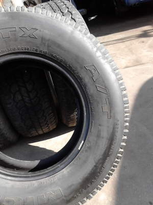 235/75R15  MICHELIN  LTX AT มีชุด 4 เส้น TEL.081-427-3941