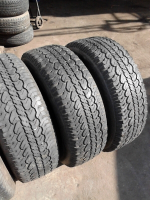 235/75R15  MICHELIN  LTX AT มีชุด 4 เส้น TEL.081-427-3941