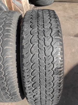 235/75R15  MICHELIN  LTX AT มีชุด 4 เส้น TEL.081-427-3941