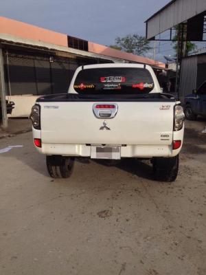 ขายดาวน์ triton 4 ประตูยกสูง ปี 2008 ตัว top เกียร์ auto ขายดาวน์ triton 4 ประตูยกสูง ปี 2008 ตัว top เกียร์ auto