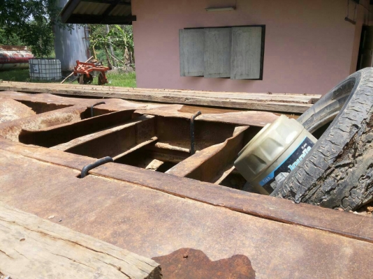 ขายฮีโน่10ล้อเทรลเลอร์ลาก320 เหล็ก ดรีมหน้า6-8 แชชซี725 2เพลา เครื่องEH700 พร้อมสโลกลาง ทะเบียนเต็ม