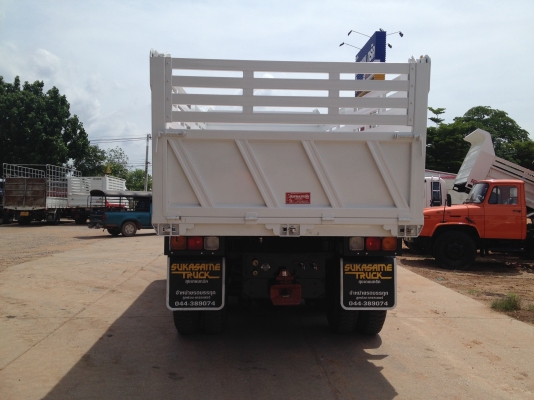 มีหลายคันสั่งได้ครับ MITSUBISHI FUSO SUPERGRATE เครื่อง 320-350-380 แรงม้าระบบน้ำมัน กระบะยาว 6.0 เมตร กว้าง 2.50 เมตรสูง 1.50 เมตร ดั้มพ์ 15 ตัน ยางใหม่ 13 เส้น พร้อมเล่มครับ มีหลายคันสั่งได้ครับ MITSUBISHI FUSO SUPERGRATE เครื่อง 320-350-380 แรงม้าระบบน้ำมัน กระบะยาว 6.0 เมตร กว้าง 2.50 เมตรสูง 1.50 เมตร ดั้มพ์ 15 ตัน ยางใหม่ 13 เส้น พร้อมเล่มครับ