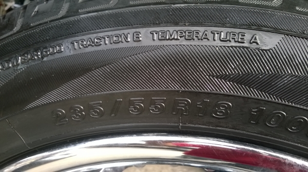 ขายล้อขอบ18 6รูพร้อมยางชุดละ16500