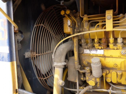 WA100-1-33061รถเก่าจากญี่ปุ่น กำลังมาถึงเมืองไทยครับ