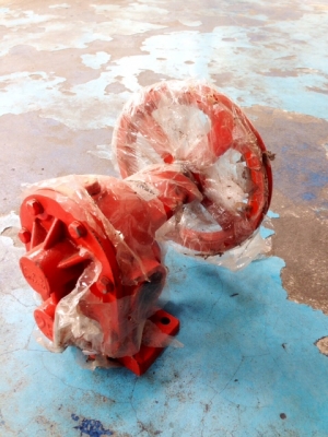 ขาย ปั้มดูดน้ำมัน เฟืองทองเหลือง ของใหม่ ขาย ปั้มดูดน้ำมัน เฟืองทองเหลือง ของใหม่