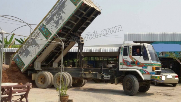 ISUZU 10 ล้อ ดัมพ์