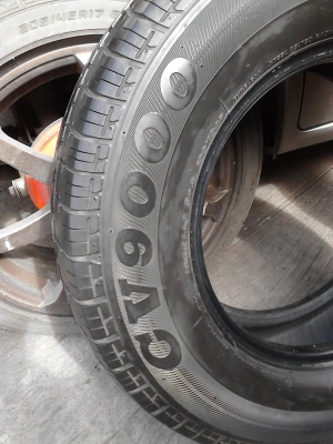 195R14 BRIDGESTONE LEO 677 และ FIRESTONE CV900 มี 2 เส้น โทร.081-427-3941 195R14 BRIDGESTONE LEO 677 และ FIRESTONE CV900 มี 2 เส้น โทร.081-427-3941