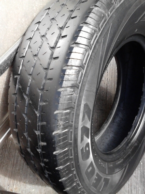 195R14 BRIDGESTONE LEO 677 และ FIRESTONE CV900 มี 2 เส้น โทร.081-427-3941 195R14 BRIDGESTONE LEO 677 และ FIRESTONE CV900 มี 2 เส้น โทร.081-427-3941
