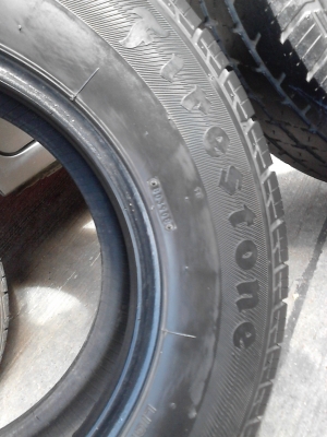 195R14 BRIDGESTONE LEO 677 และ FIRESTONE CV900 มี 2 เส้น โทร.081-427-3941 195R14 BRIDGESTONE LEO 677 และ FIRESTONE CV900 มี 2 เส้น โทร.081-427-3941