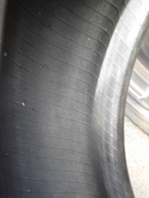 195R14 BRIDGESTONE LEO 677 และ FIRESTONE CV900 มี 2 เส้น โทร.081-427-3941 195R14 BRIDGESTONE LEO 677 และ FIRESTONE CV900 มี 2 เส้น โทร.081-427-3941