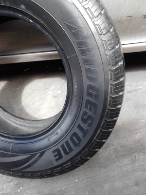 195R14 BRIDGESTONE LEO 677 และ FIRESTONE CV900 มี 2 เส้น โทร.081-427-3941 195R14 BRIDGESTONE LEO 677 และ FIRESTONE CV900 มี 2 เส้น โทร.081-427-3941