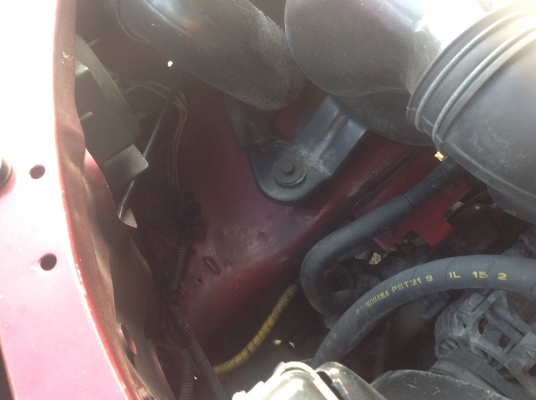 มิตซูบิชิ สตราด้า โฟวิล