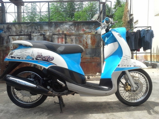 Fino ลายปารีส สีฟ้าขาว รถปี55 เครื่องเดิมๆ สวยๆราคาถูกครับ