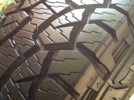 ขายยาง Hankook dynapro 265 x 75 x 16 ขายยาง Hankook dynapro 265 x 75 x 16