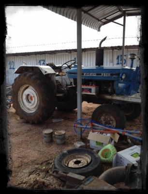 ขายด่วนรถไถford77