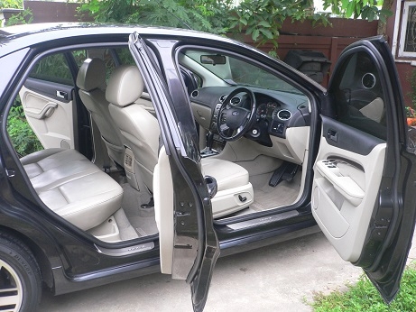 ขายรถ FORD FOCUS 1.8 GHIA ABS AIRBAG2 แอร์ดิจิตอล ตัว TOP ปี06 เกียร์ออโต้ 2ระบบ แก๊สหัวฉีด LPG ขายรถ FORD FOCUS 1.8 GHIA ABS AIRBAG2 แอร์ดิจิตอล ตัว TOP ปี06 เกียร์ออโต้ 2ระบบ แก๊สหัวฉีด LPG