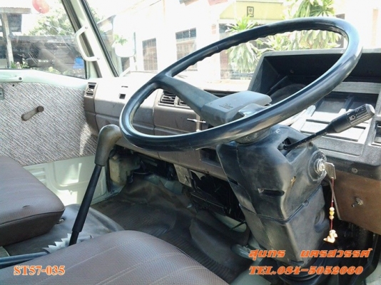 ขายด่วน รถบรรทุก 6 ล้อ HINO  117 แรง  รถห้างแท้ ช่วงยาว 5.5M รถสภาพสวย พร้อมใช้ ราคาสุดคุ้ม