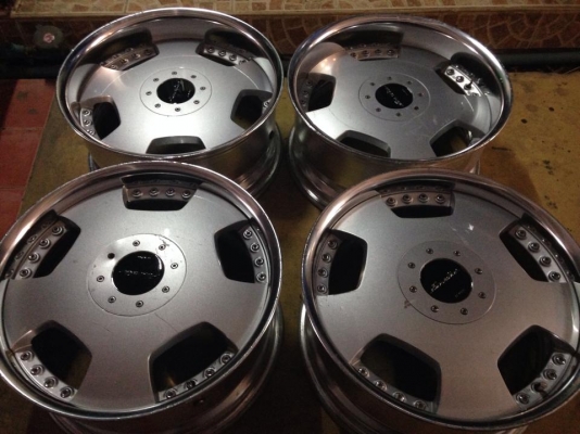 W Work แท้ญี่ปุ่น ขอบ18 5รู114