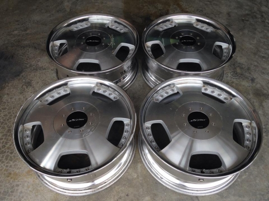 W Work แท้ญี่ปุ่น ขอบ18 6รู139