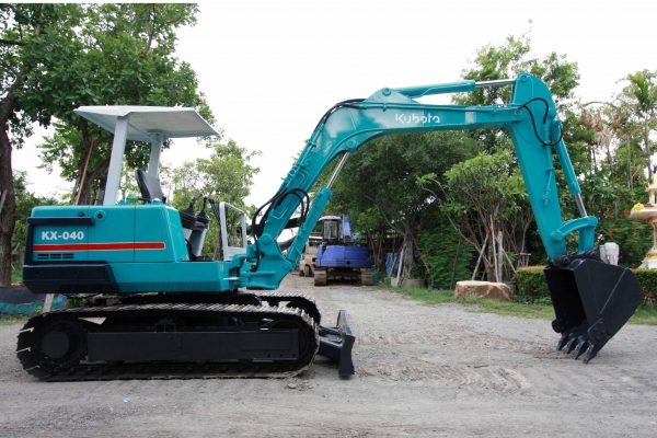 ขายแม็คโคร KUBOTA KX-040 (เทียบเท่า KOMATSU PC40) ติดต่อ 086-775-7900, 086-324-1992 ขายแม็คโคร KUBOTA KX-040 (เทียบเท่า KOMATSU PC40) ติดต่อ 086-775-7900, 086-324-1992