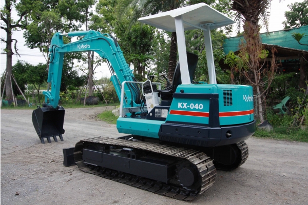 ขายแม็คโคร KUBOTA KX-040 (เทียบเท่า KOMATSU PC40) ติดต่อ 086-775-7900, 086-324-1992 ขายแม็คโคร KUBOTA KX-040 (เทียบเท่า KOMATSU PC40) ติดต่อ 086-775-7900, 086-324-1992