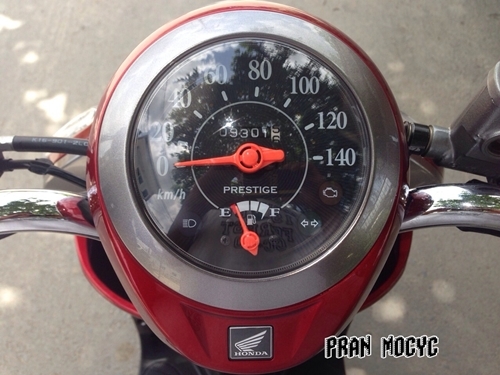 ขายscoopy-iสีเเดงเทา ปี2556 ขายscoopy-iสีเเดงเทา ปี2556