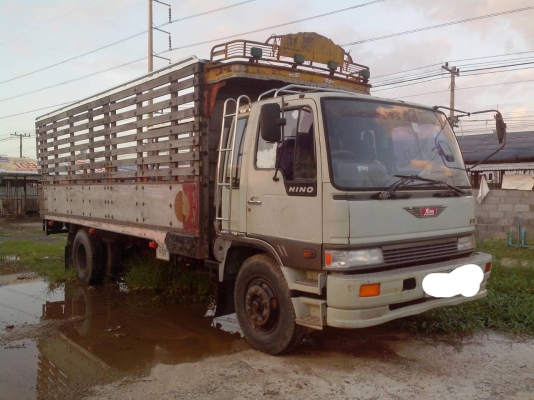 ขาย6ล้อ ดั๊มฮีโน่ เครื่อง195 แรง ราคา 600,000 บาท ราคาต่อรองได้