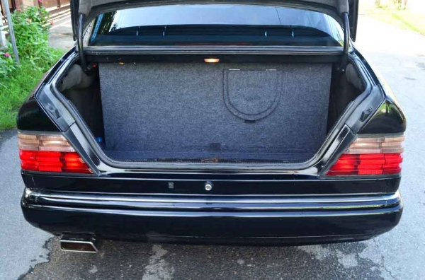 BENZ E220 ปี95 เครื่องเดิม AUTO LPG หัวฉีด