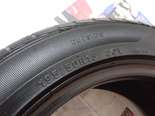 ยาง,195-50-15 ดอกหนากลางปี11ไม่ปะหนึ่งคู่ 1,300