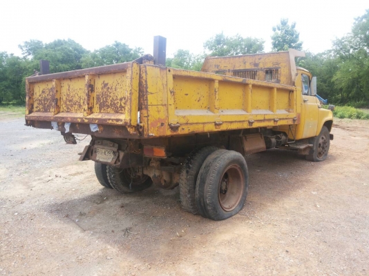 ขายหกล้อดั๊มพ์หัวยาว toyota