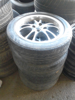 แม๊ก 4 รู 100 มม. พร้อมยางBRIDGESTONE 185/55R15 T.081-427-3941 แม๊ก 4 รู 100 มม. พร้อมยางBRIDGESTONE 185/55R15 T.081-427-3941