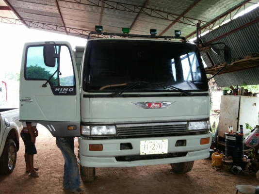 ขายฮีโน่ 3 m เครื่อง 240 แรง ราคา 1,400,000 ราคาต่อรองได้