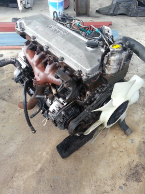 เครื่อง  4hf1  120 แรง   เก่าญี่ปุ่น