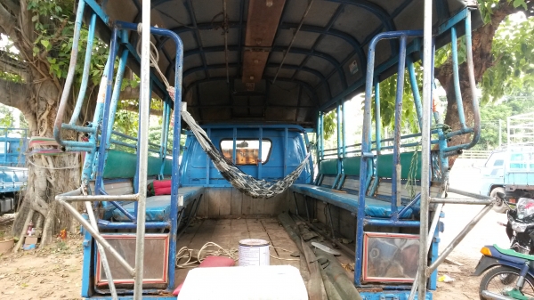 ขาย4ล้อ โดยสารรับส่งนักเรียน ขาย4ล้อ โดยสารรับส่งนักเรียน