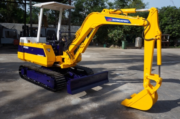 KOMUTSU PC20-6 ปรับสภาพพร้อมใช้