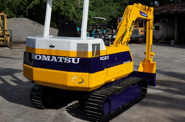 KOMUTSU PC20-6 ปรับสภาพพร้อมใช้