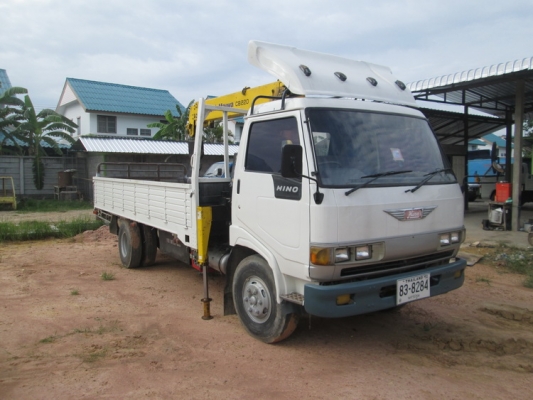 ขาย รถ 6 ล้อ ติดเครน  HINO FC 2 W  NGV เครื่อง 140 แรง
