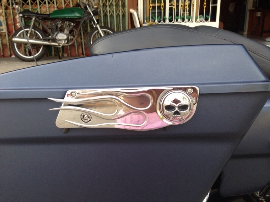 ธารนนทบุรี//ขาย harley-davidson steedglide ปี2008 สภาพนางฟ้า ของแต่งเต็ม ทะเบียนแท้ ราคา850,000 บาท ธารนนทบุรี//ขาย harley-davidson steedglide ปี2008 สภาพนางฟ้า ของแต่งเต็ม ทะเบียนแท้ ราคา850,000 บาท