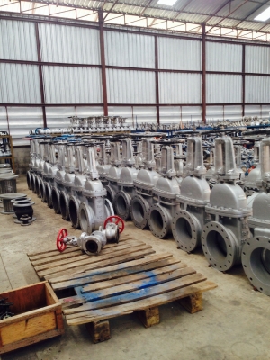 ศูนย์รวมเครื่องจักรอุตสาหกรรมมือสอง โทร 084-055-7743