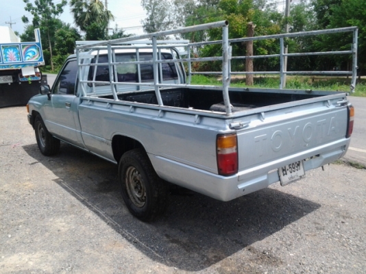 ฮีโร่บางๆเดิมๆมาแล้วคับ ฮีโร่บางๆเดิมๆมาแล้วคับ