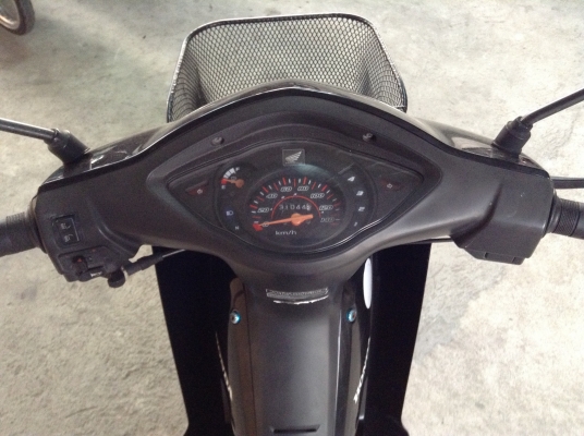 ขาย!!! เวฟ100ยูบ็อก ปี49 รถเครื่องดีคับ ขับขี่ดี ทะเบียนครบ