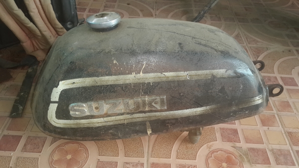 ถังน้ำมัน suzuki k125 m3