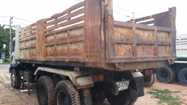 ขายดาวน์ ไอ้หลงTD เบรคใหญ่สองเพลาดั้ม สภาพใช้งานทุกวันราคาโทร0843923995