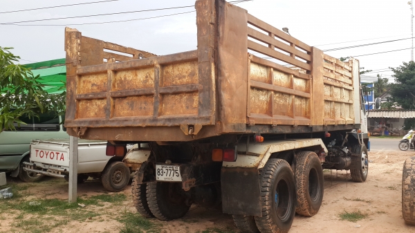 ขายดาวน์ ไอ้หลงTD เบรคใหญ่สองเพลาดั้ม สภาพใช้งานทุกวันราคาโทร0843923995