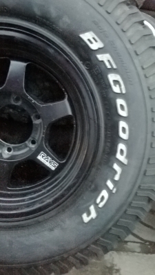 ขายแม็กTE37พร้อมยางปี12BF Goodrich 265 75 16 ครับ ขายแม็กTE37พร้อมยางปี12BF Goodrich 265 75 16 ครับ