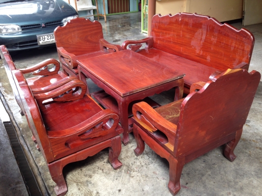 ขายชุดรับแขก 6 ชิ้นไม้สักเก่า อายุ30ปีขึ้น