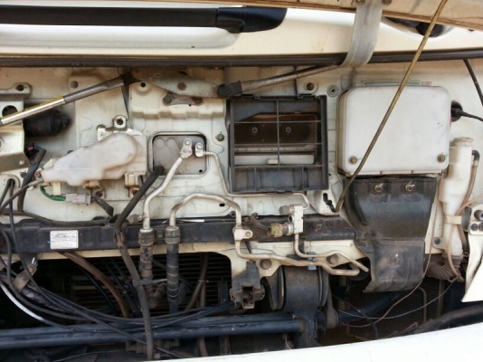 รถฮีโน่ 10 ล้อดั้ม 260 แรงม้า. ปี 49  ( ขายแม่ , ลูก )  ,  ( รถวิ่ง 2xx,xxx กม.  )  สนใจติดต่อ  081 - 6079515