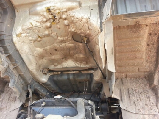 รถฮีโน่ 10 ล้อดั้ม 260 แรงม้า. ปี 49  ( ขายแม่ , ลูก )  ,  ( รถวิ่ง 2xx,xxx กม.  )  สนใจติดต่อ  081 - 6079515