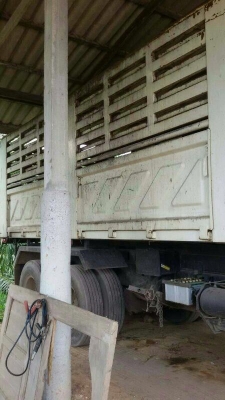 รถฮีโน่ 10 ล้อดั้ม 260 แรงม้า. ปี 49  ( ขายแม่ , ลูก )  ,  ( รถวิ่ง 2xx,xxx กม.  )  สนใจติดต่อ  081 - 6079515